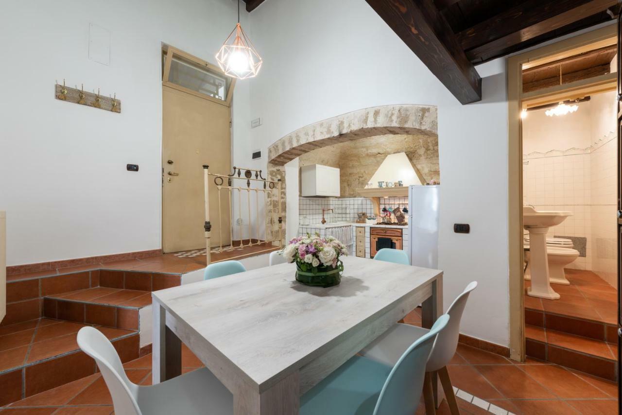 Old Town Loft M8 Bari M8Apartments Bagian luar foto